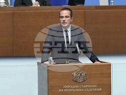 Народно събрание - заседание - Цончо Ганев