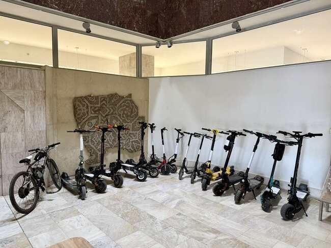 Община Стара Загора апелира отново за общи и превантивни действия срещу неправомерно използване на тротинетките