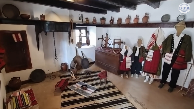 Възстановената къща музей в чернооченското село Пчеларово отвори врати