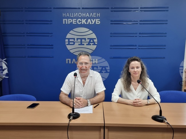 Националният фолклорен фестивал „Любимото ми хорце“ ще се състои в Плевен