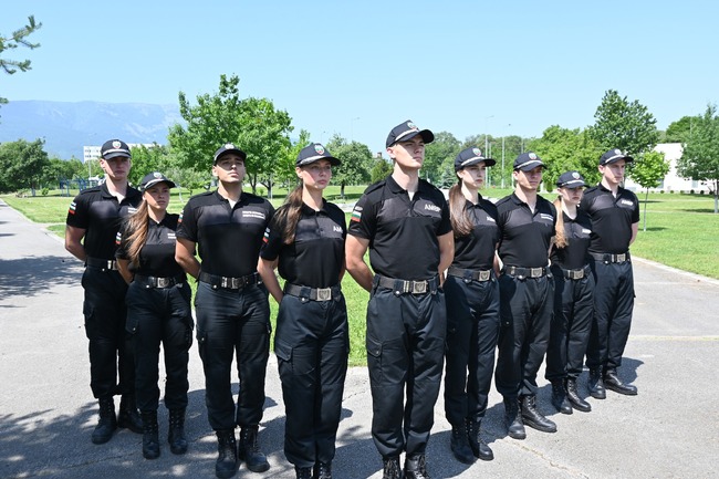 С над 30 процента се е увеличил броят на кандидатите за курсанти тази година в Академията на МВР