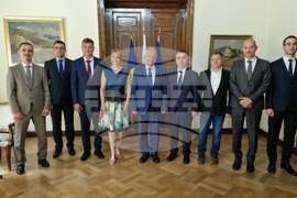 Румъния - бюст-паметник на Стефан Караджа - споразумение - подписване