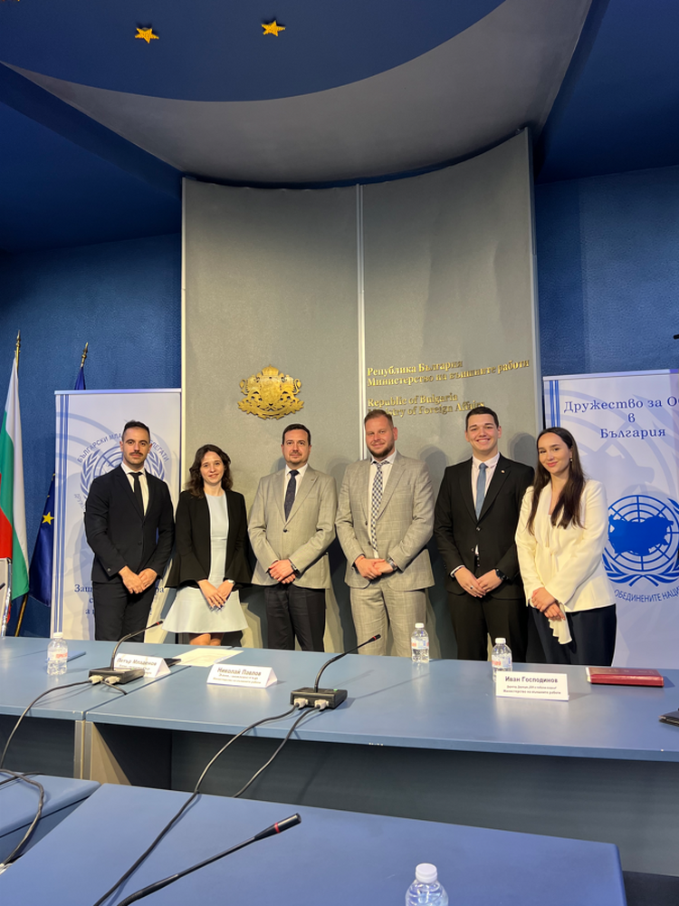 ММС: Зам.-министър Петър Младенов обяви имената на българските младежки делегати към ООН