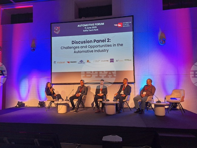 Forum in Sofia Looks at Challenges, Opportunities in Automotive Industry, EU Regulations