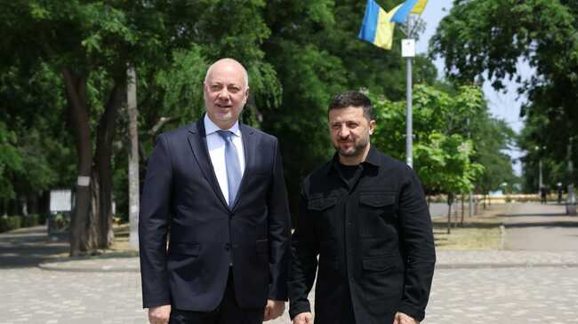 Bulgarian PM, Ukrainian President, Southeast European Leaders Lay Flowers at Alley of Heroes in Odesa