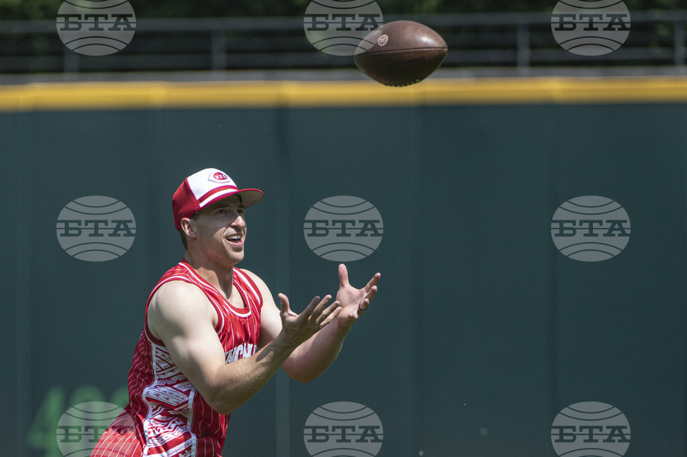 Reds Guardians Baseball