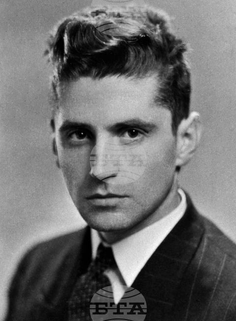 Акад. Христо Христов - ядрен физик