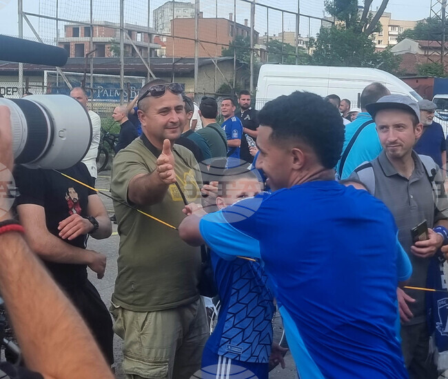 Новото попълнение Рилдо предизвика огромен интерес на сбора на Левски