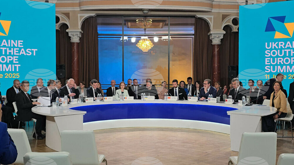 Zelenskyy Thanks Bulgaria's PM for Participating in Ukraine-Southeast Europe Summit