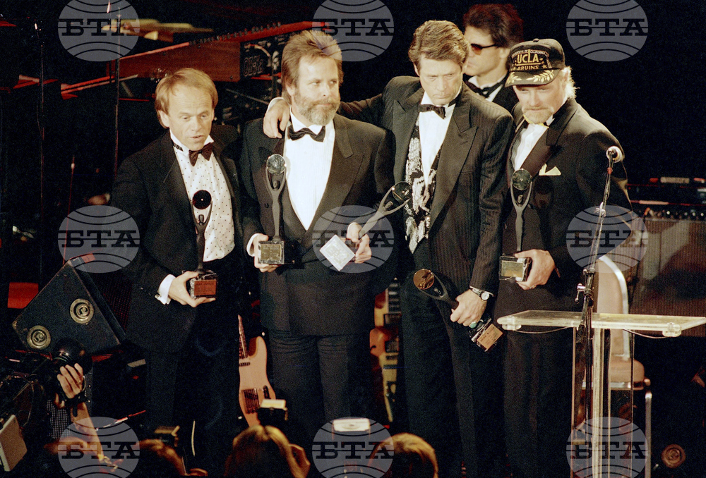 Obit Brian Wilson