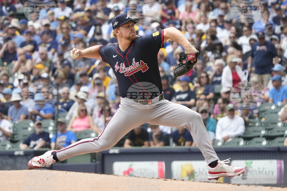 Braves Brewers Baseball