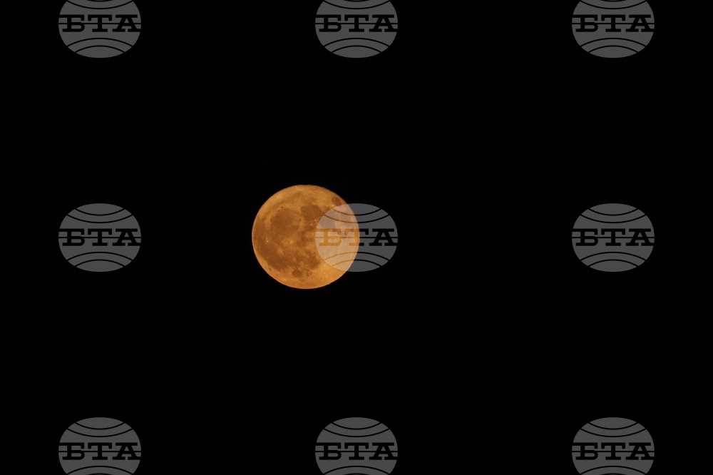 Ягодова луна - пълнолуние