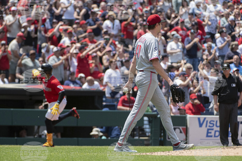 CORRECTION Reds Guardians Baseball
