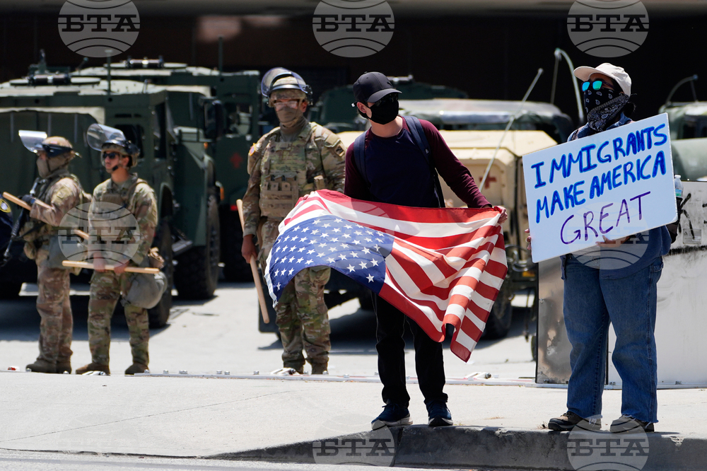 Immigration Raids Los Anglees