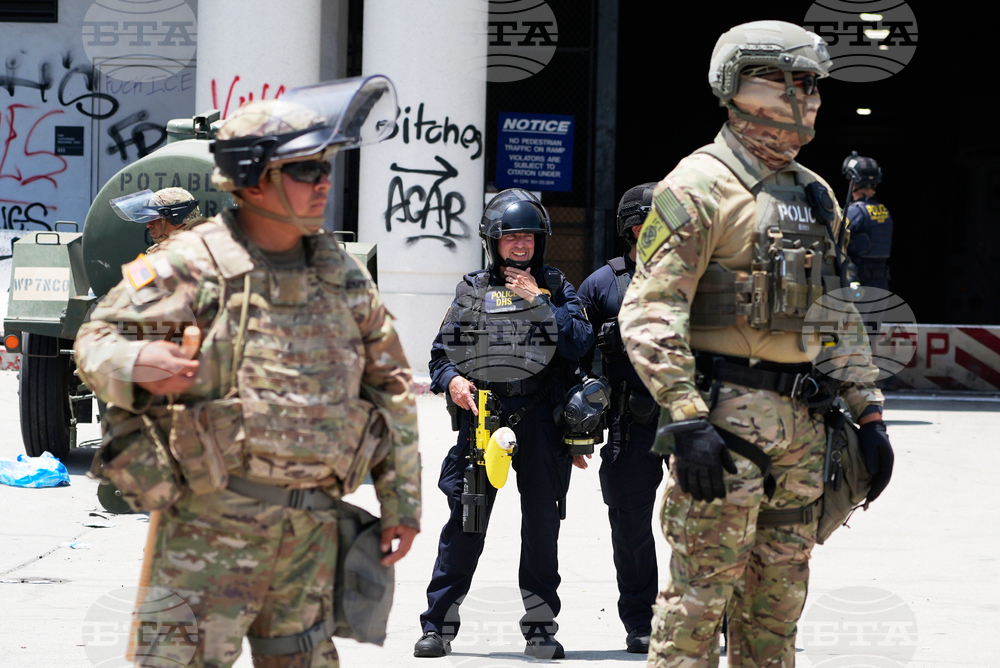 Immigration Raids Los Anglees