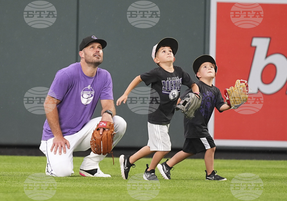 Giants Rockies Baseball