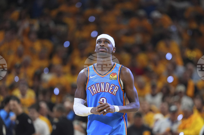 Носителят на приза за "Най-полезен играч" в НБА Шей Гилджъс-Алекзандър подписа договор за 285 милиона долара