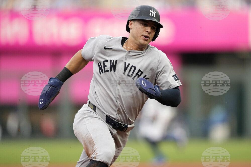 Yankees Royals Baseball
