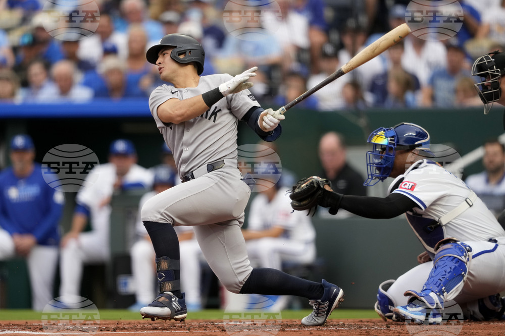 Yankees Royals Baseball