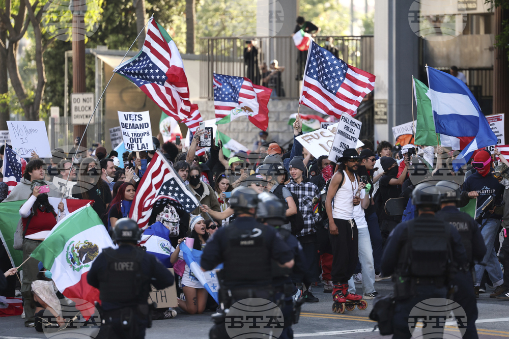 APTOPIX Immigration Raids Los Angeles
