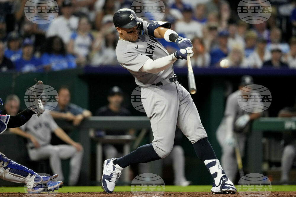 Yankees Royals Baseball