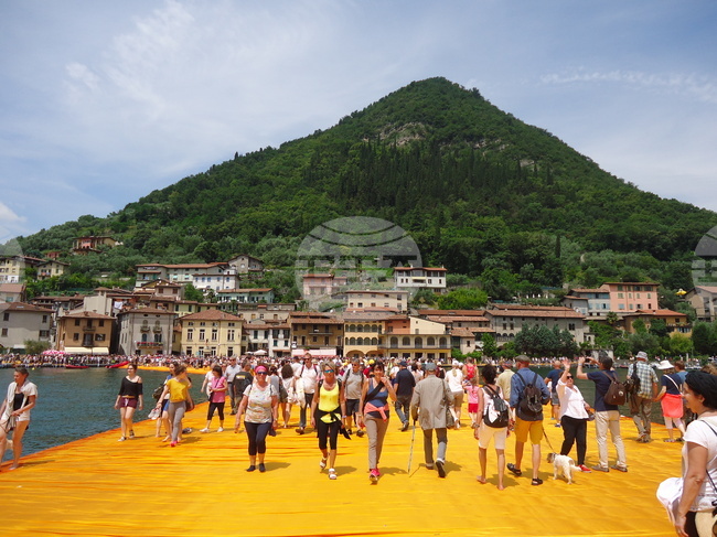 Кристо и Жан-Клод - вълшебниците, които превръщаха дори невъзможните мечти в реалност