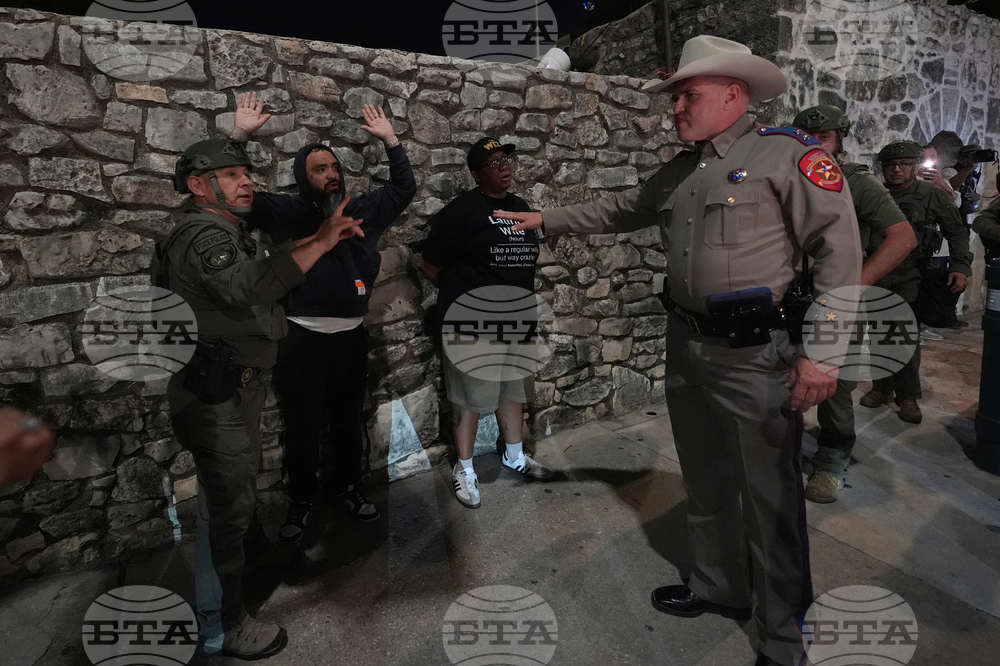 APTOPIX Immigration Protest Texas