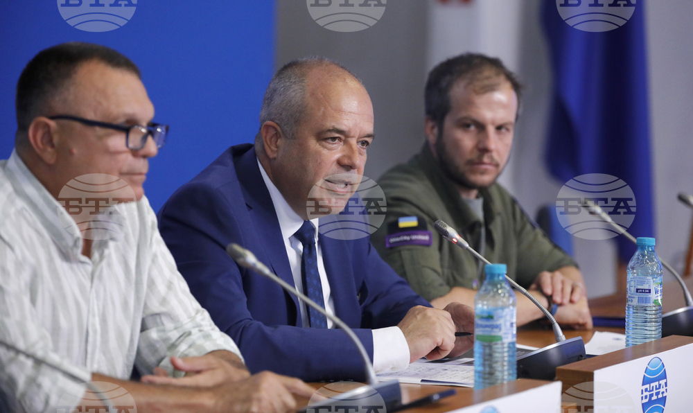 Experts Warn of Intensifying Russian Hybrid Warfare against Bulgaria