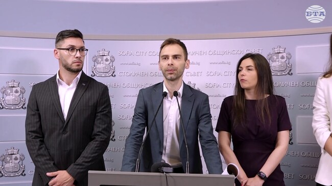 Нека Ваня Григорова да каже истинските причини за напускането на групата на БСП в Столичния общински съвет, призоваха от "Спаси София"