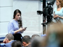 Парламент - заседание