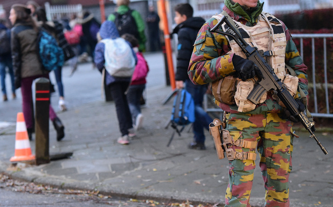 Белга: Годишен доклад за заплахите предупреждава за нарастваща радикализация сред непълнолетните в Белгия 