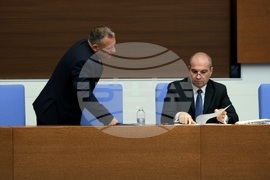 Парламент - заседание