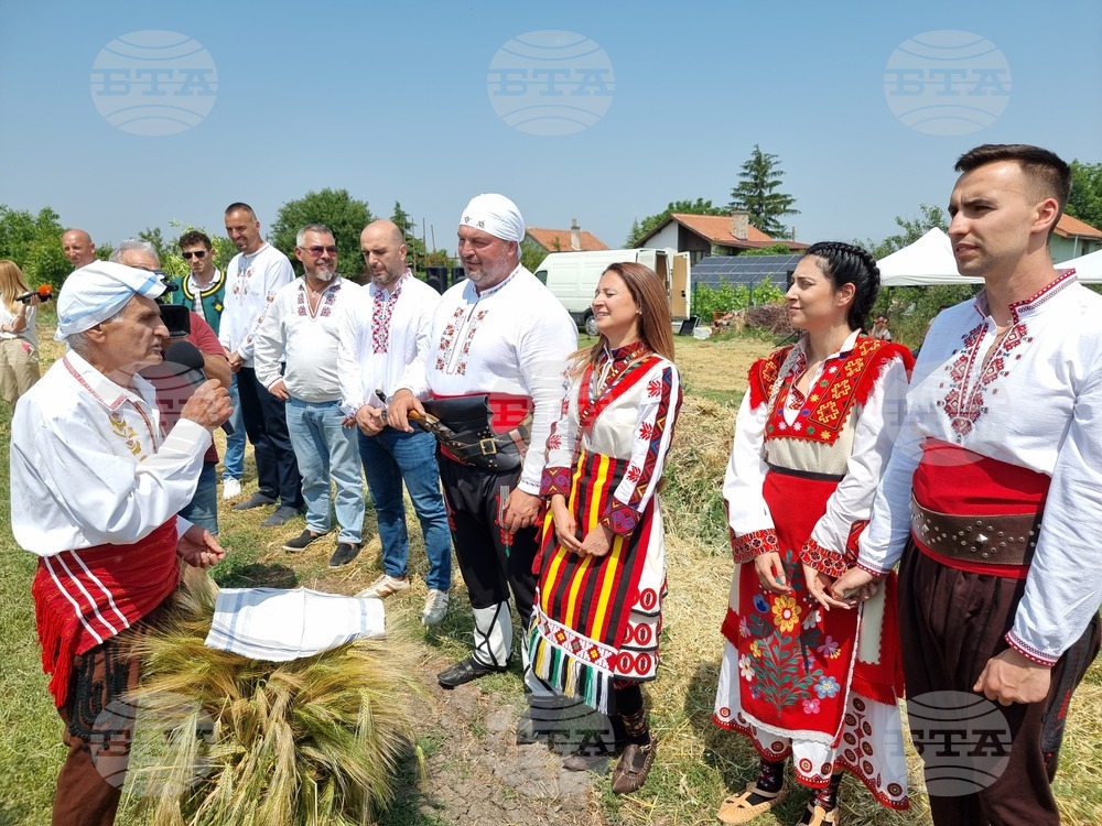 Село Търнава - откриване на жътвената кампания