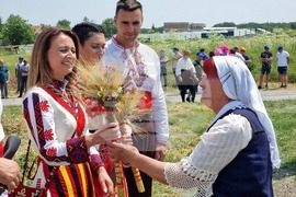 Село Търнава - откриване на жътвената кампания