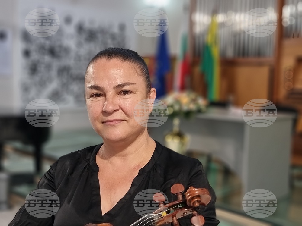 Ямболският камерен оркестър „Дианополис“ закрива творческия сезон с музиката на Астор Пиацола