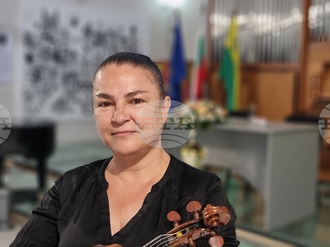 Ямболският камерен оркестър „Дианополис“ закрива творческия сезон с музиката на Астор Пиацола 