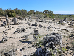 Варна - Природен феномен „Побити камъни“