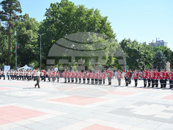 Монтана - младежки гвардейски отряд - знаме - освещаване