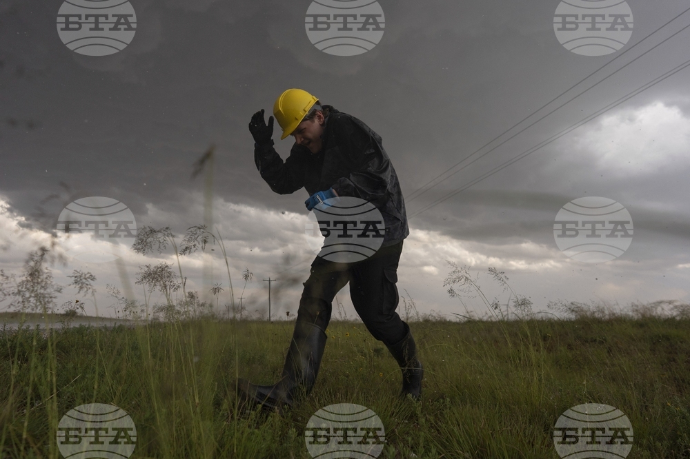 Climate Hail Chasing