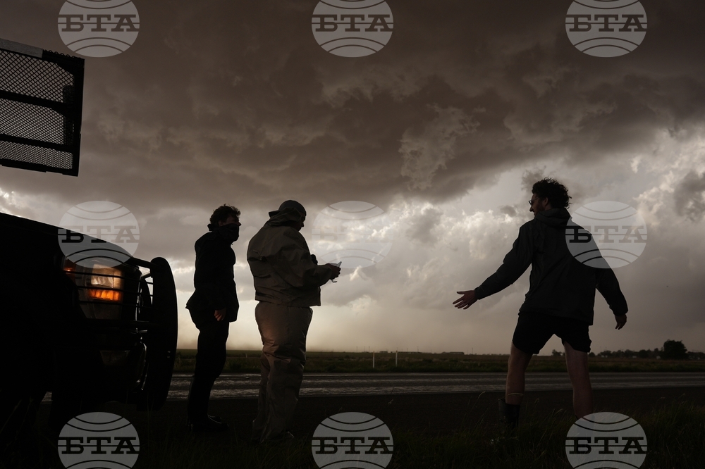 Climate Hail Chasing
