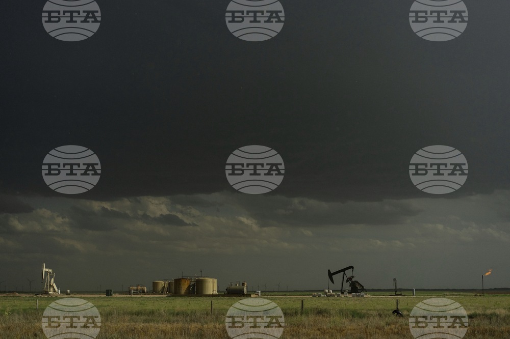 Climate Hail Chasing