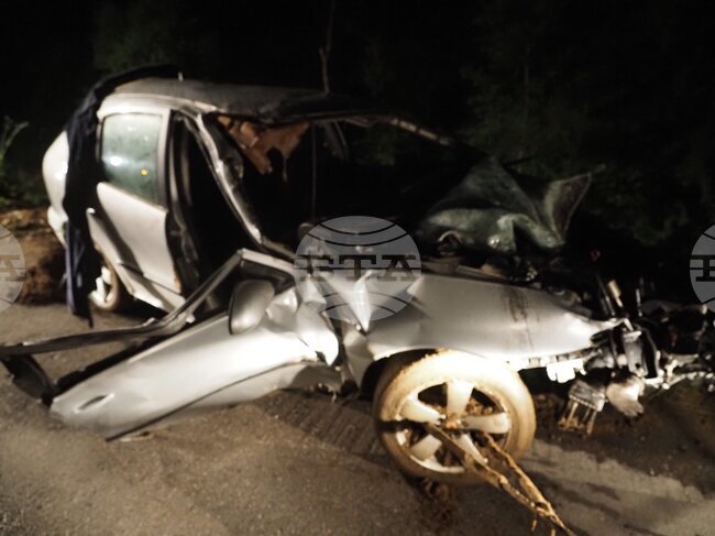 Назначени са три експертизи за смъртта на 18-годишния младеж, който загина при катастрофа край село Широка лъка