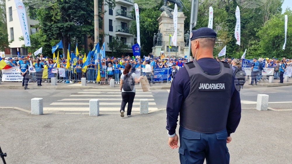 Румъния - Букурещ - протест - синдикати