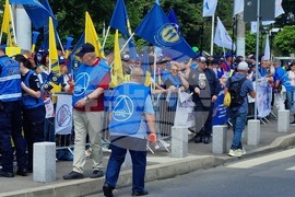 Румъния - Букурещ - протест - синдикати