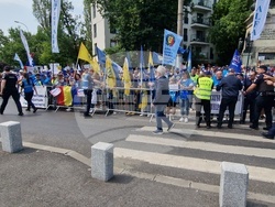 Румъния - Букурещ - протест - синдикати