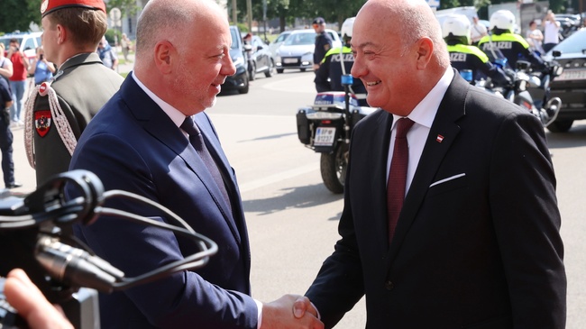 PM Zhelyazkov Meets with Austrian Federal Chancellor Stocker