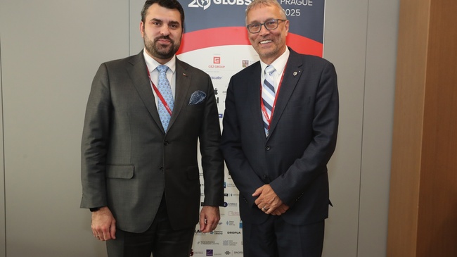 Bulgarian Foreign Minister Talks with Czech Minister for European Affairs in Prague