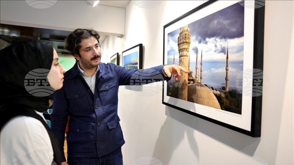 АА: Фотоизложбата „Обичайки Истанбул“ посреща любителите на изкуството във Фондация „Турска фотография“