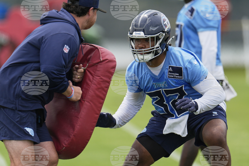 Titans Football