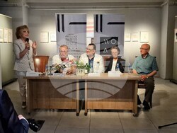 Проф. Любомир Стойков представи днес книгата си „Стилът на диктаторите: Хитлер, Мусолини, Сталин“